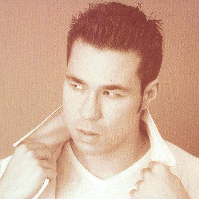Simon posing in 2002